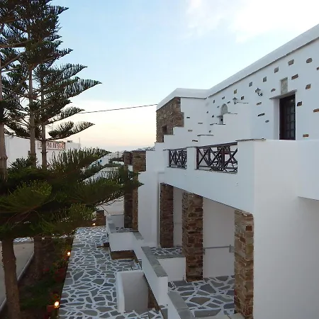 Panzió Nisiotiko House In Tinos Near The 4*