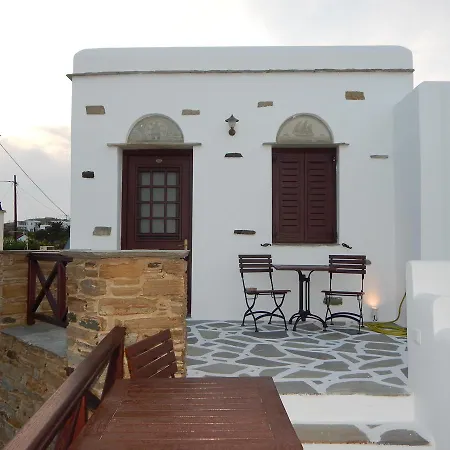 Nisiotiko House In Tinos Near The 4*