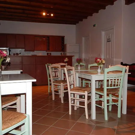 Nisiotiko House In Tinos Near The