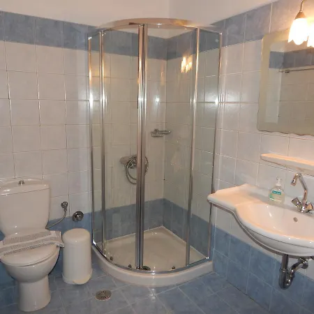 Nisiotiko House In Tinos Near The
