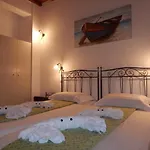 Nisiotiko House In Tinos Near The Bed & Breakfast